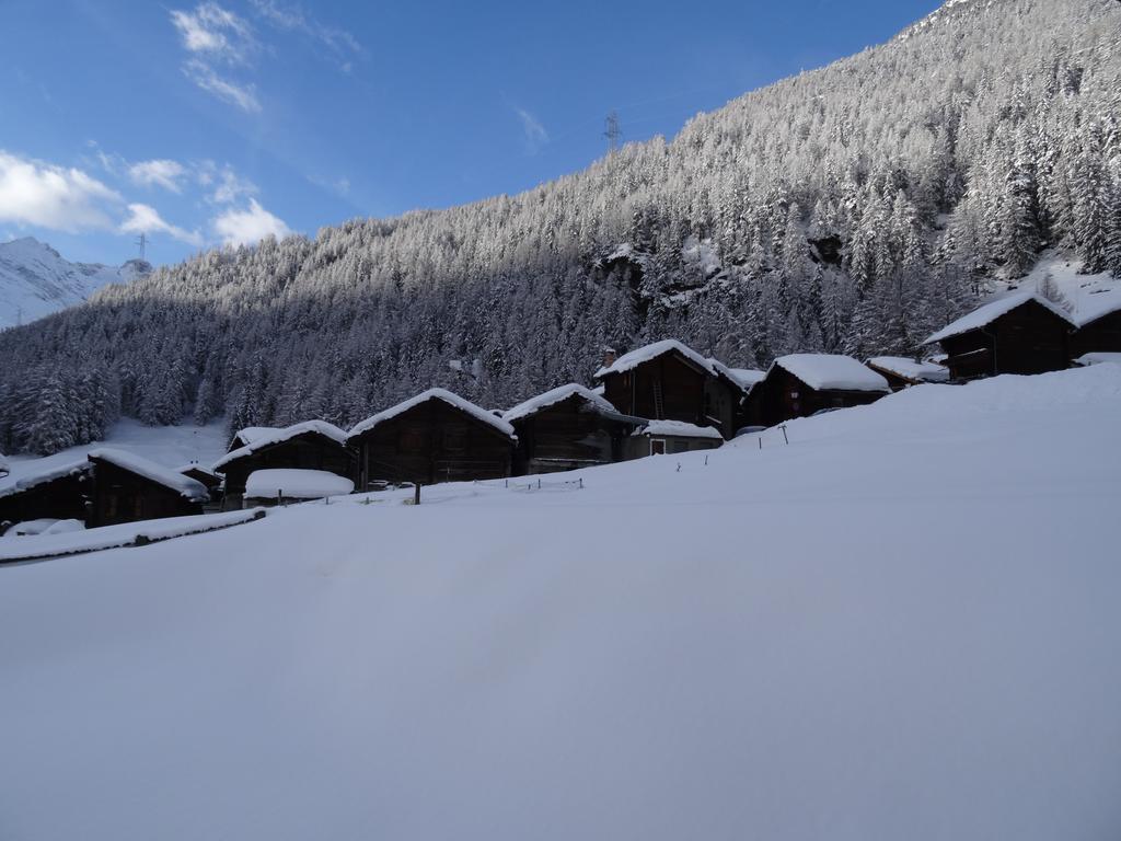 Apartments Carmena Saas-Grund Exterior foto