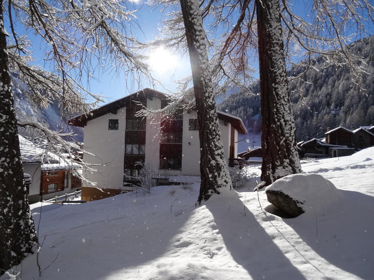 Apartments Carmena Saas-Grund Exterior foto